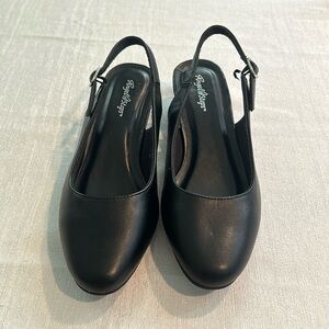 AngelSteps Delia Dress Shoes Slingback Kitten Heels